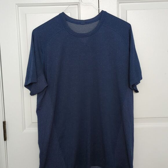 Lululemon Metal Vent Short Sleeve Shirt Sz XL - Picture 3 of 10